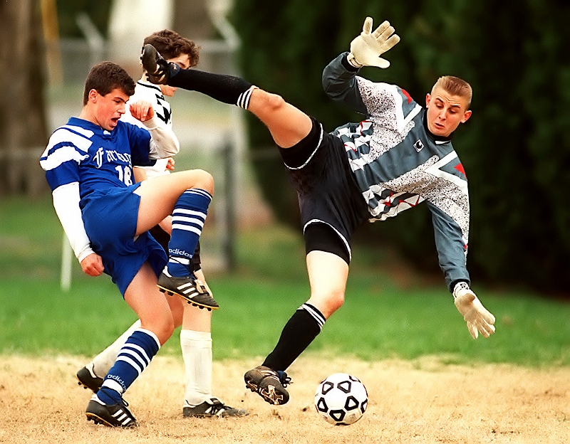 Soccer Goal 2 � Dave Hickey